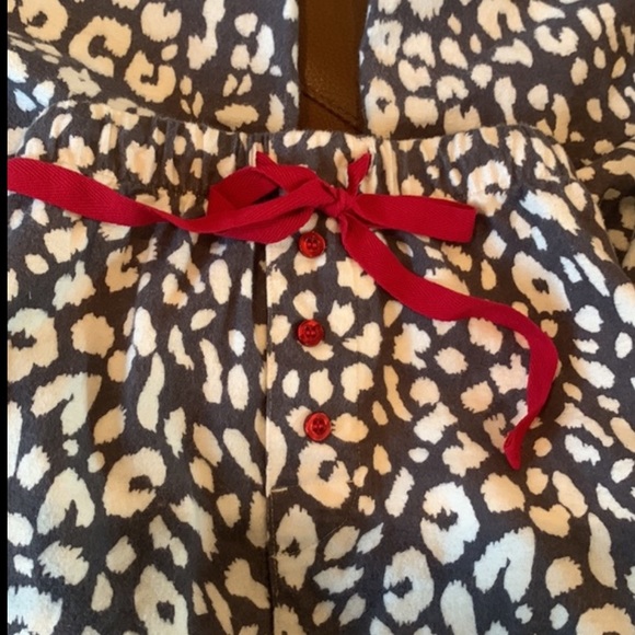 NEW Soft Surroundings 2 pc 100% Cotton flannel pajamas gray/white/red Womens 2X - Picture 11 of 13